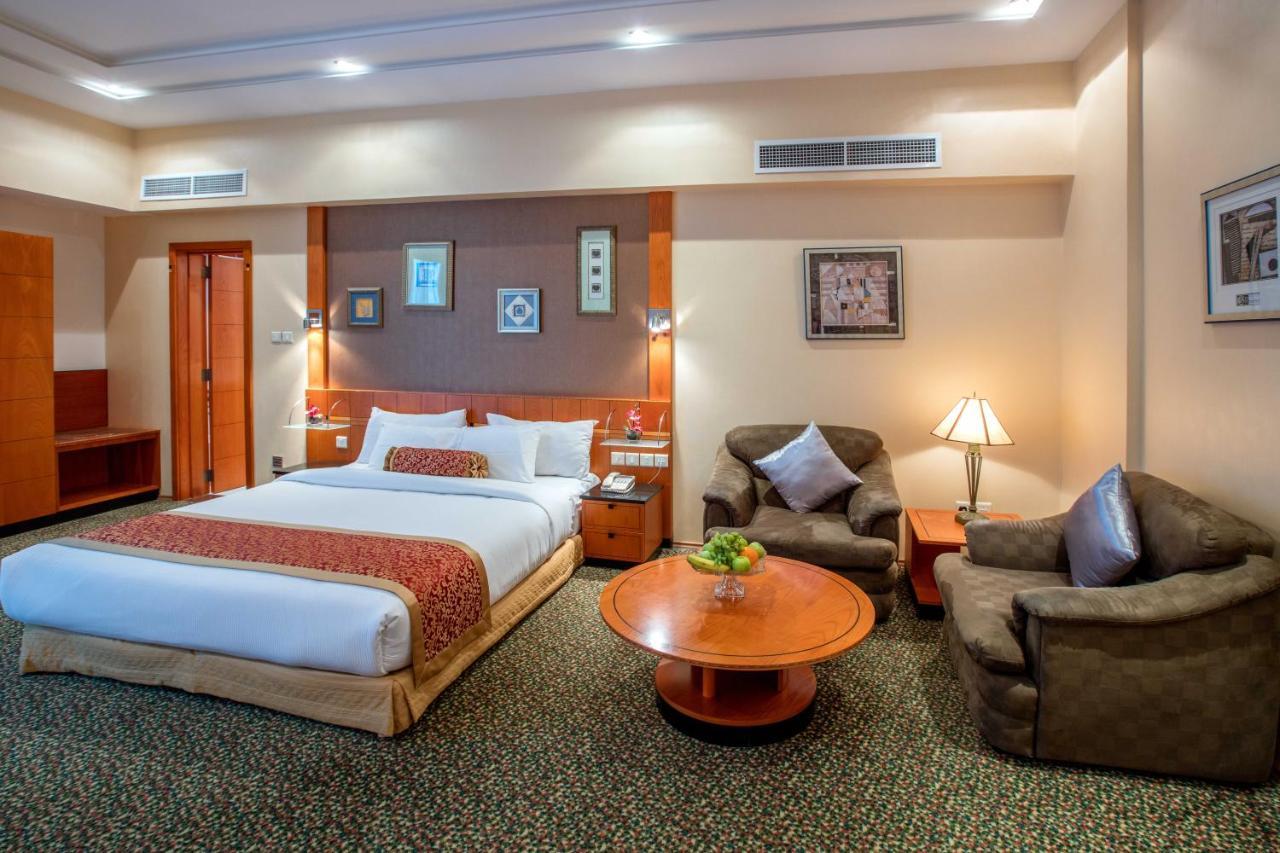 Gulf Court Hotel Manama Exterior foto